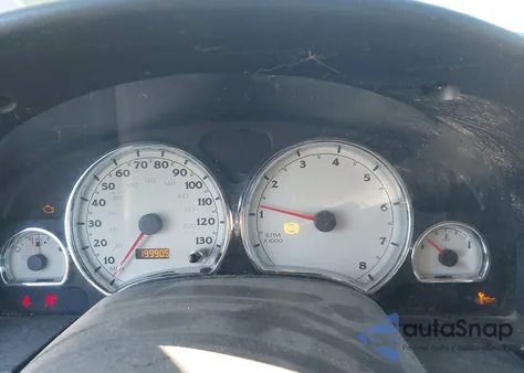 2005 Saturn Vue V6 z USA, uszkodzony, nr VIN 5GZCZ63445S820354